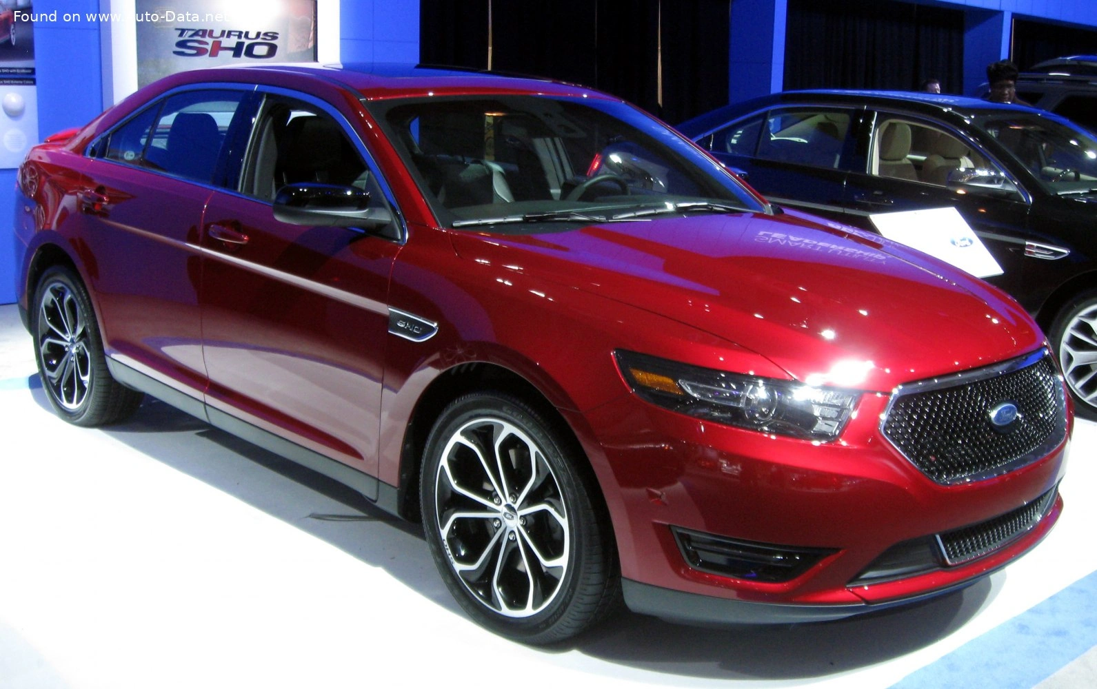 Ford Taurus Taurus VI (facelift 2013)
