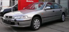 Honda 2.2i VTEC (150 bg) (1996)