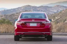 2015 Honda Accord 2.0 (215 bg) Hybrid e-CVT 3