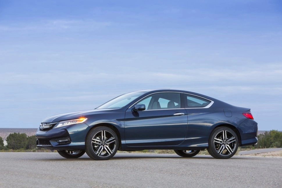 Honda Accord Accord IX Coupe (facelift 2015)