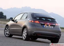 2006 Honda Civic 1.4 i-VTEC (100 bg) i-SHIFT 8