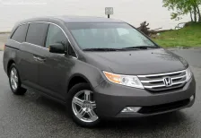 2011 Honda Odyssey Touring 3.5 V6 (248 bg) Automatic 2
