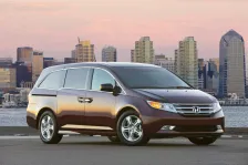 2011 Honda Odyssey Touring 3.5 V6 (248 bg) Automatic 3