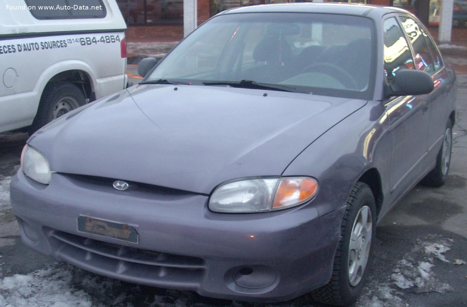 1995 Hyundai Accent 1.3 i GLS (75 bg)
