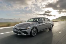 2023 Hyundai Elantra 1.6 GDI (139 bg) Hybrid DCT 8