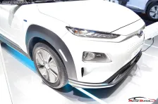 2017 Hyundai Kona 42 kWh (136 bg) Electric 4