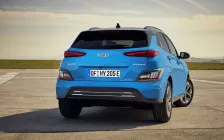 2020 Hyundai Kona Standard range 42 kWh (136 bg) Electric 4
