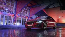 2015 Jaguar XE 2.0 (300 bg) Automatic 8