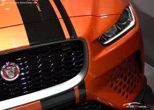 2015 Jaguar XE SV Project 8 5.0 V8 (600 bg) AWD Automatic 3