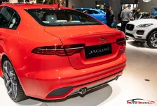 2019 Jaguar XE D180 (180 bg) Automatic 7