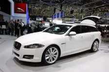 2012 Jaguar XF 3.0d (275 bg) Automatic 1