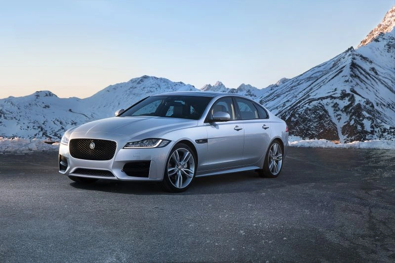 2015 Jaguar XF 2.0d (240 bg) Automatic