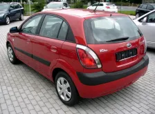 Kia 1.4 i 16V (97 bg) Automatic (2005)