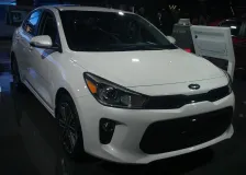 2017 Kia Rio 1.6 (130 bg) Automatic 4