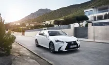 Lexus F 5.0 V8 (477 bg) Automatic (2015)