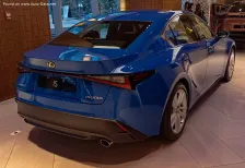 2020 Lexus IS 300h (220 bg) Hybrid AWD e-CVT 4