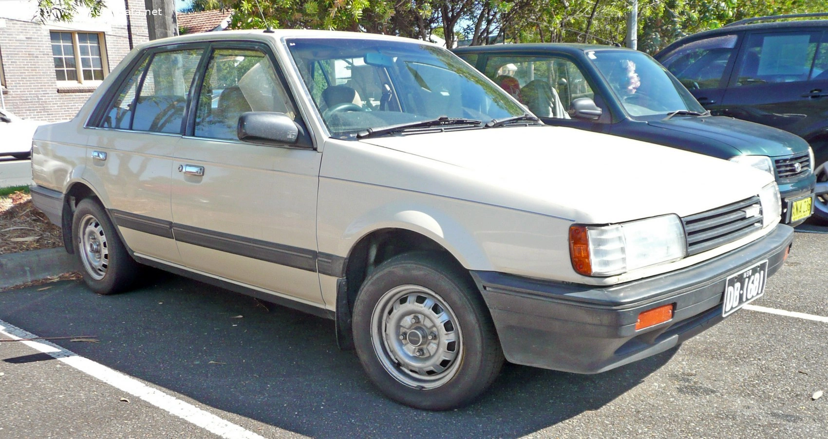 Mazda 323 323 III (BF)