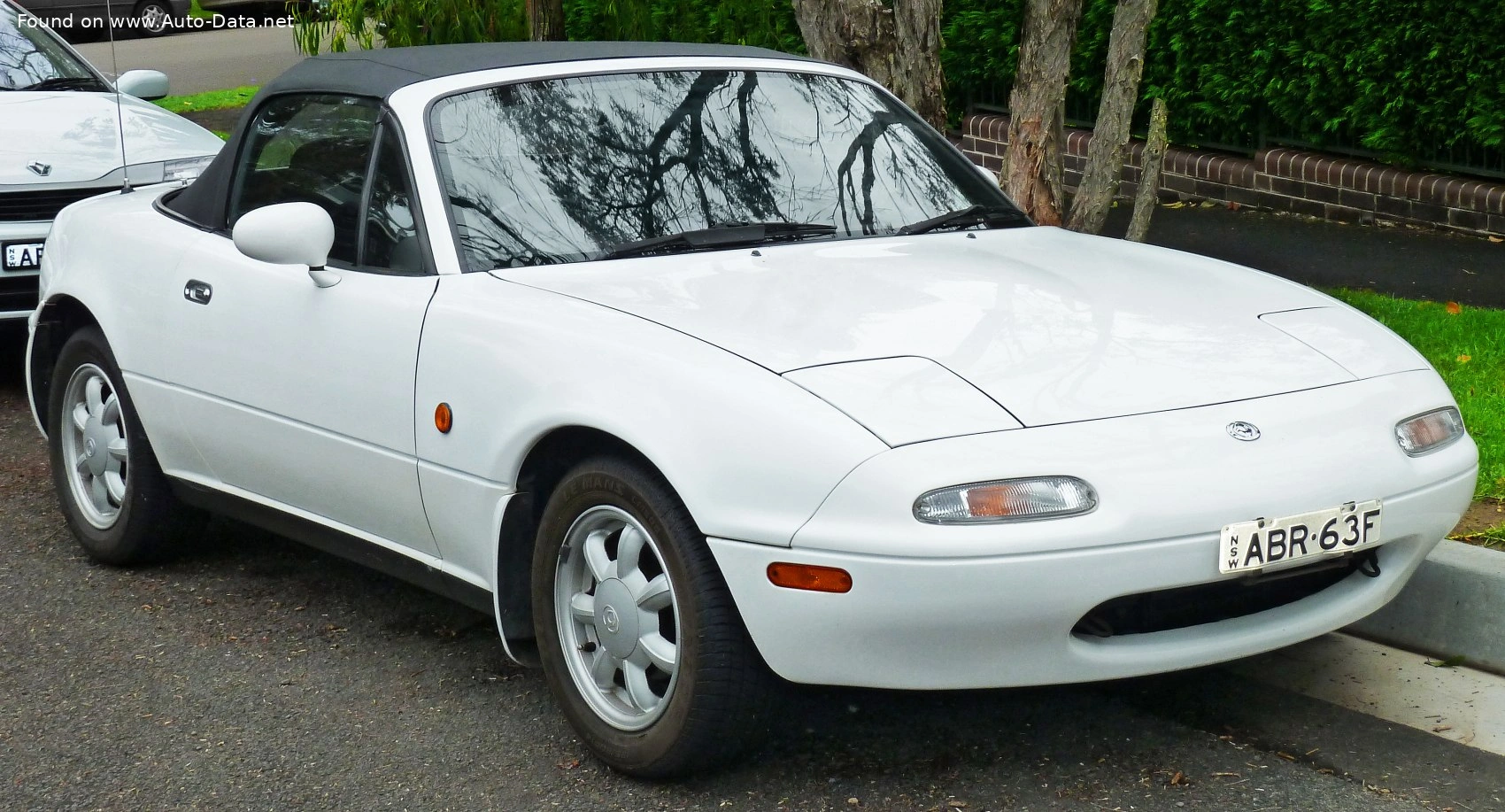 1990 Mazda MX-5 1.8 (130 bg)