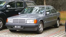 1988 Mercedes-Benz 190 E 2.3 (132 bg) 7