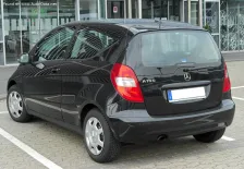 Mercedes-Benz A 180 (116 bg) BlueEFFICIENCY (2008)