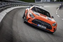 2017 Mercedes-Benz AMG GT Black Series 4.0 V8 (730 bg) 6