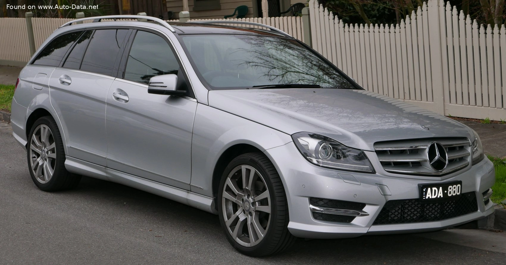 2011 Mercedes-Benz C-Serisi C 220 CDI BlueEFFICIENCY (170 bg) 4MATIC 7G-TRONIC PLUS