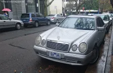 1994 Mercedes-Benz E-Serisi E 240 (170 bg) 5