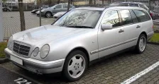 Mercedes-Benz E 220 CDI (125 bg) (1995)