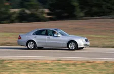 Mercedes-Benz E 280 CDI V6 (190 bg) 4MATIC 5G-TRONIC (2001)