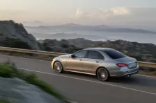 2020 Mercedes-Benz E-Serisi E 300e (320 bg) Plug-in Hybrid 4MATIC 9G-TRONIC 5