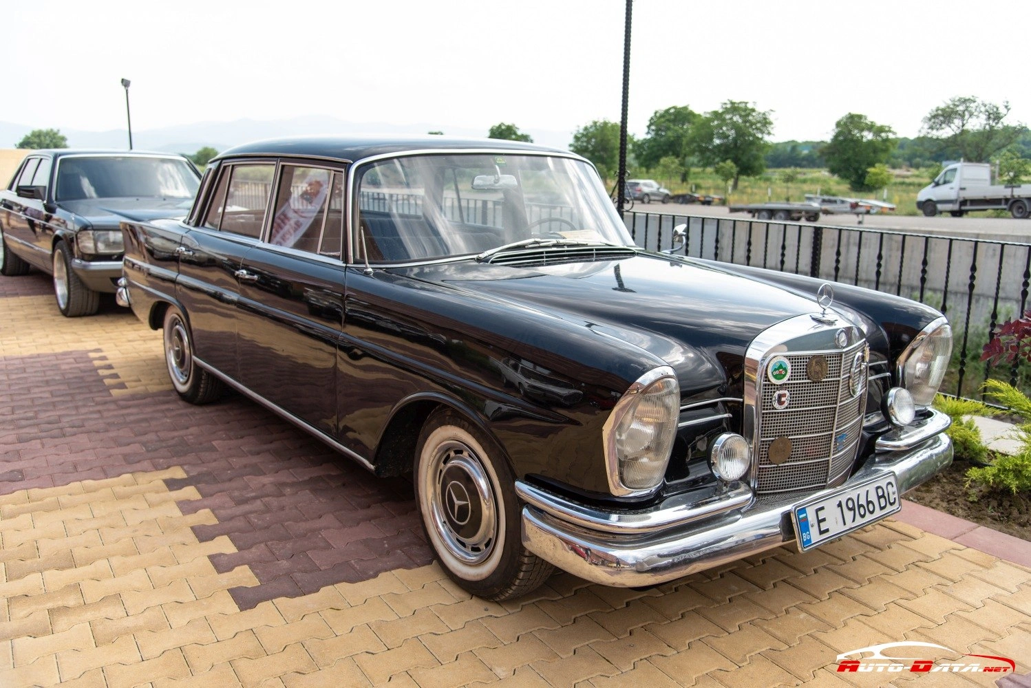 1959 Mercedes-Benz Fintail 220 b (95 bg)