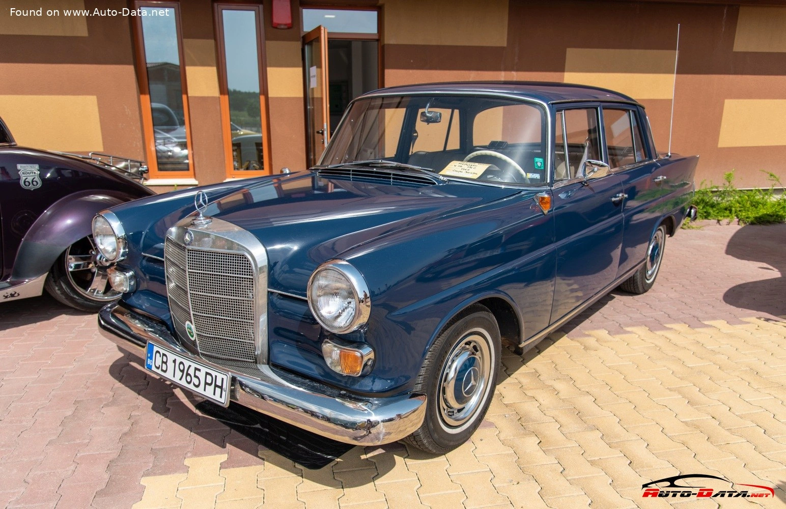 1961 Mercedes-Benz Fintail 200 D (55 bg) Automatic