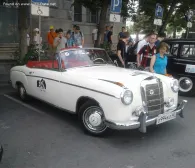 1956 Mercedes-Benz Ponton 220 S (106 bg) Hydrak 4