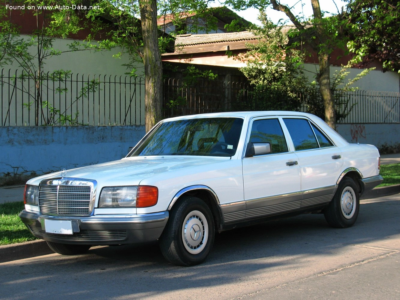 1979 Mercedes-Benz S-Serisi 380 SE V8 (218 bg) Automatic