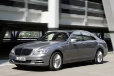 Mercedes-Benz S 350 CDI BlueTEC (258 bg) 4MATIC G-TRONIC (2009)