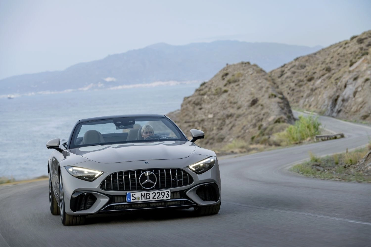 2021 Mercedes-Benz SL AMG SL 43 (421 bg) EQ Boost AMG SPEEDSHIFT MCT 9G