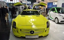 2010 Mercedes-Benz SLS AMG 6.2 V8 (571 bg) AMG SPEEDSHIFT DCT 6