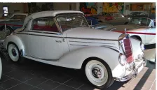 1951 Mercedes-Benz W187 220 (85 bg) 3