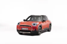 2024 Mini Aceman E 38.5 kWh (184 bg) Electric 1