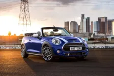 2018 Mini Convertible JCW 2.0 (231 bg) 1
