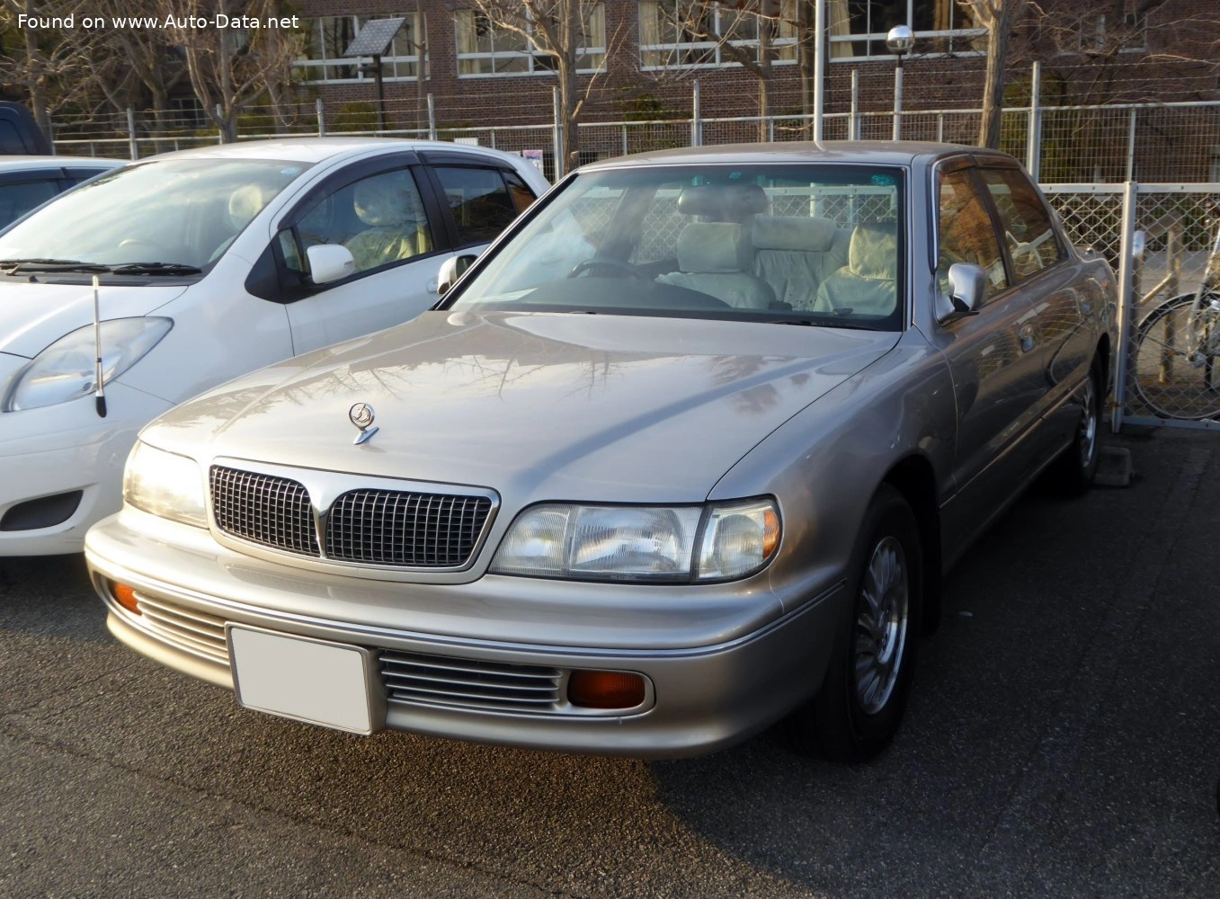 Mitsubishi Debonair Debonair (S27)