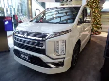 2019 Mitsubishi Delica 2.3 DI-D (145 bg) 4WD Automatic 8 Seat 3