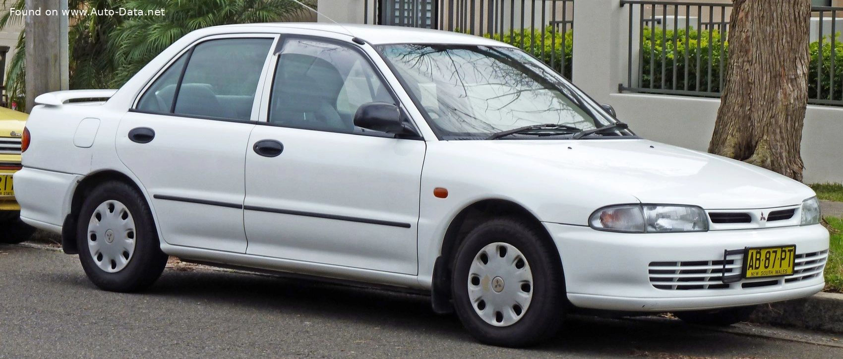 1992 Mitsubishi Lancer 1.5 CB3A (115 bg)