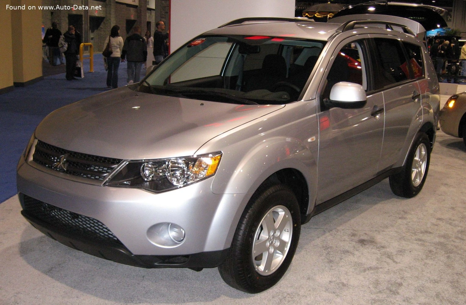 Mitsubishi Outlander Outlander II