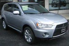 2009 Mitsubishi Outlander 2.2 DI-D (156 bg) TC-SST 4WD 2