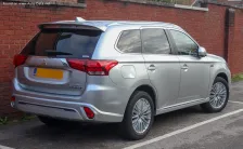2018 Mitsubishi Outlander 2.0 MIVEC (150 bg) 4WD CVT 5