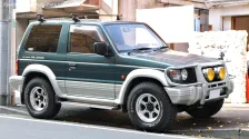 1990 Mitsubishi Pajero 3.0 i V6 24V GLS (150 bg) Automatic 1