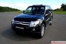 2006 Mitsubishi Pajero 3.2 Di-DC (165 bg) 3-doors 8