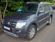 2006 Mitsubishi Pajero 3.2 Di-DC (165 bg) Automatic 3-doors 2