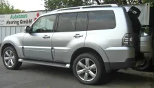 2006 Mitsubishi Pajero 3.2 Di-DC (165 bg) Automatic 5-doors 5